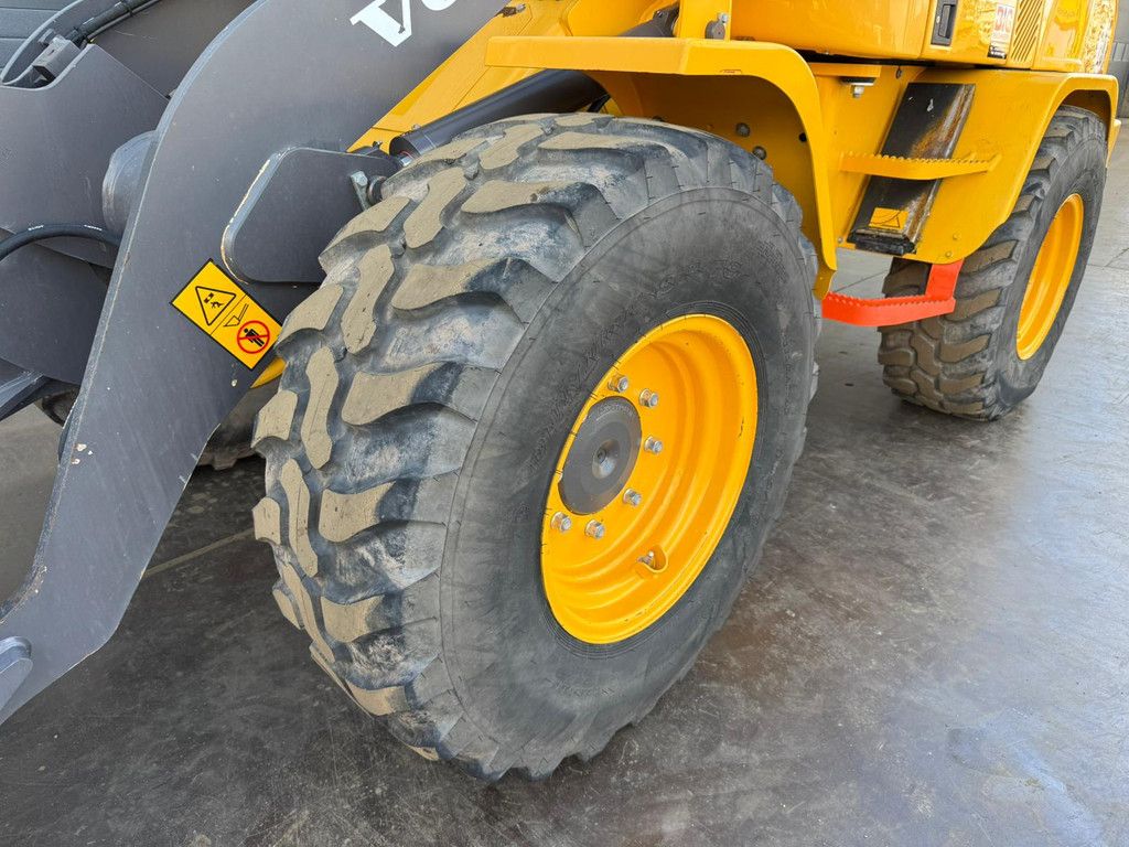 Volvo L30G