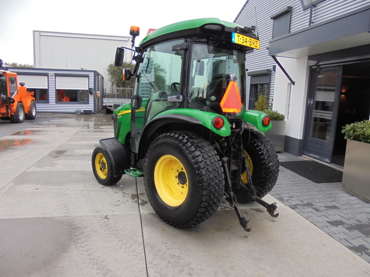 John deere 3520