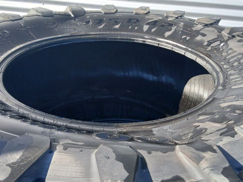 Trelleborg 710/75 R42 2 stk.