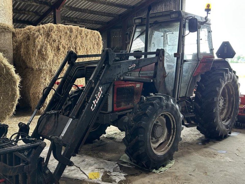 Massey Ferguson 390T