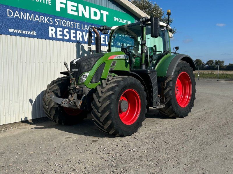 Fendt 724 Vario S4 Profi Plus