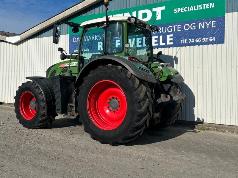 Fendt 724 Vario S4 Profi Plus