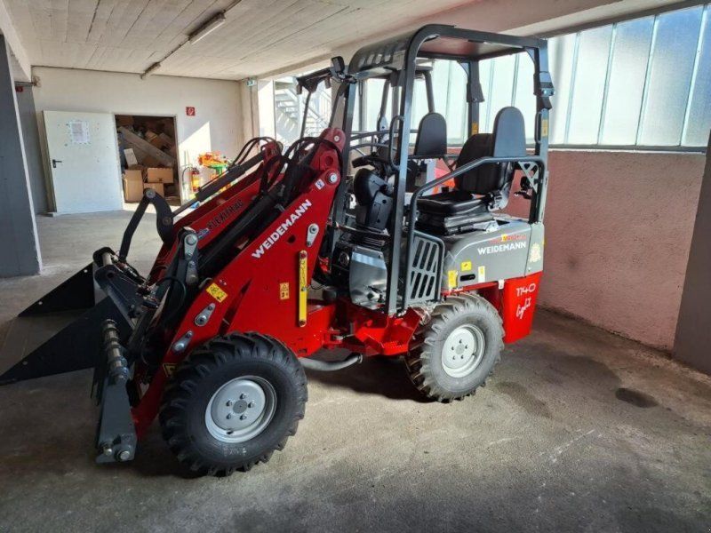 Weidemann 1140 Light