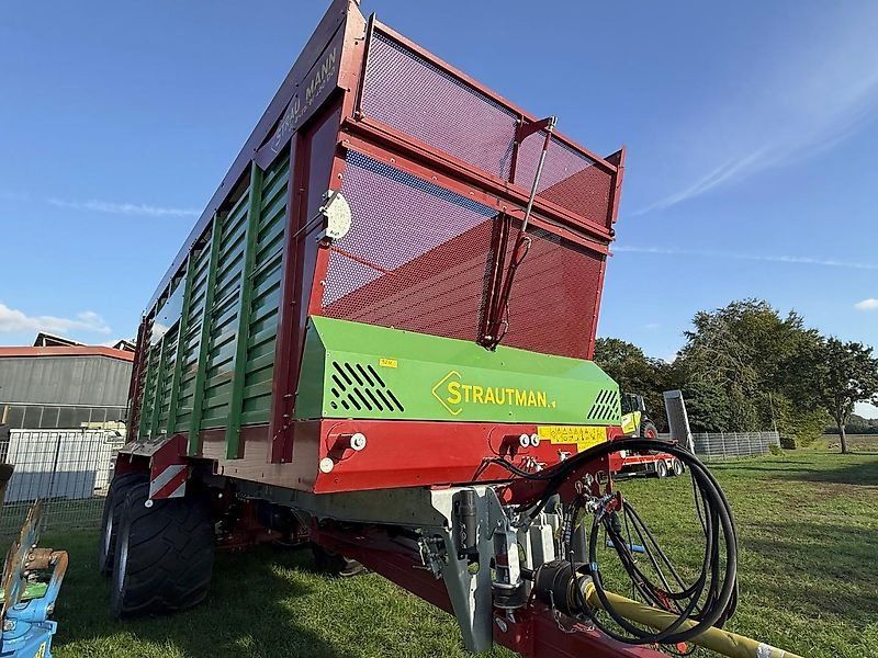 Strautmann Giga  460 DO ,,nur eine Saison genutzt''