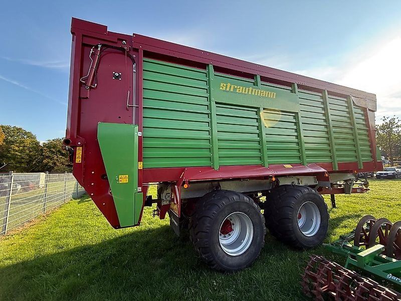 Strautmann Giga  460 DO ,,nur eine Saison genutzt''