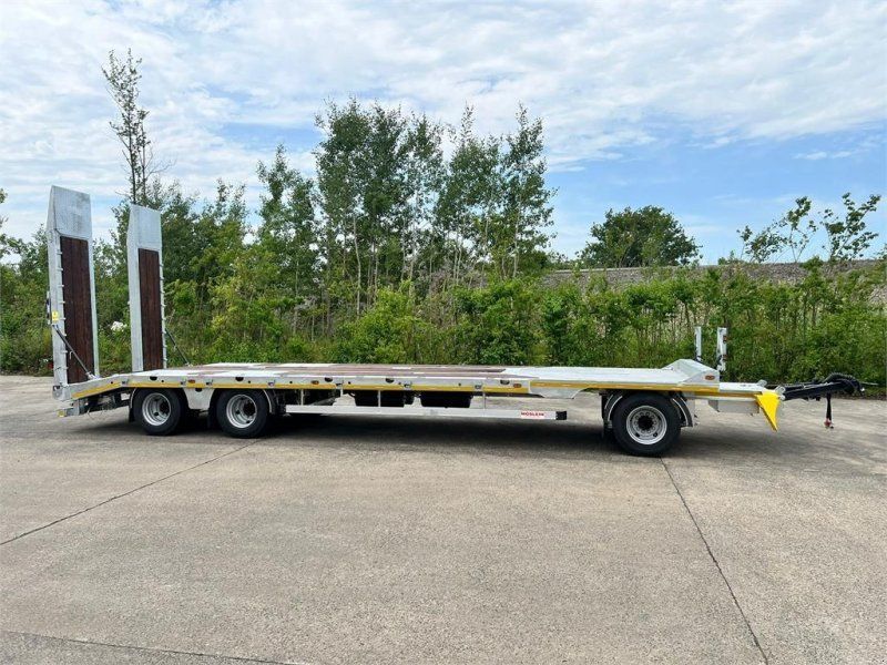 Möslein T 3-8,20 P VB H1 3 Achs Tieflader mit gerader Lad