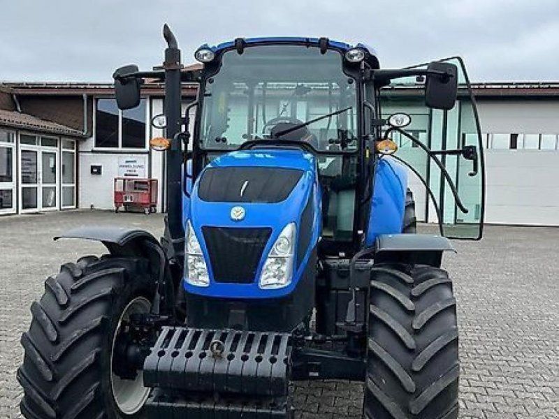 New Holland t5.115