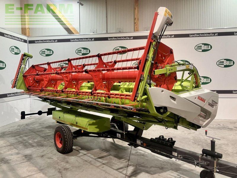 Claas v 620 mit wagen