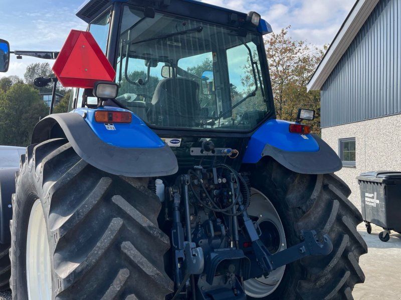 New Holland TM 150 Frontlift + Supersteer