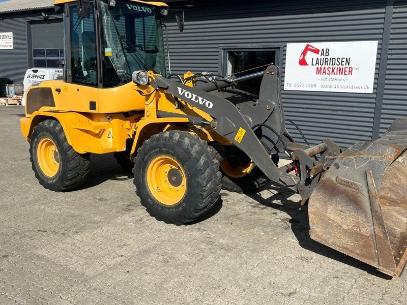 Volvo L35GS Med skovl og gafler