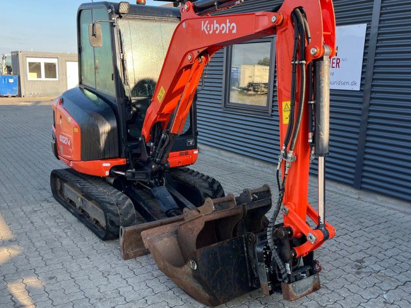 Kubota kx027-4 rotortilt svensker skovl og 2 graveskovle