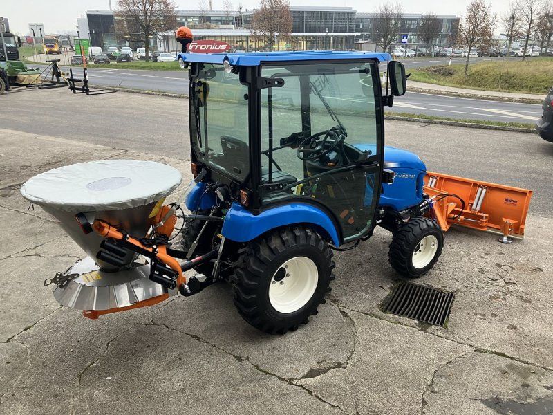 LS Tractor XJ 25 HST