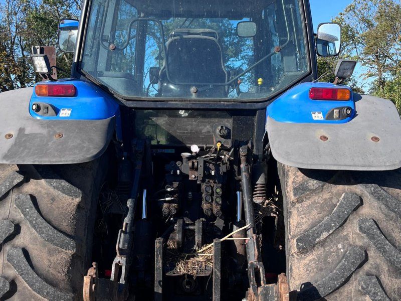 New Holland TM190