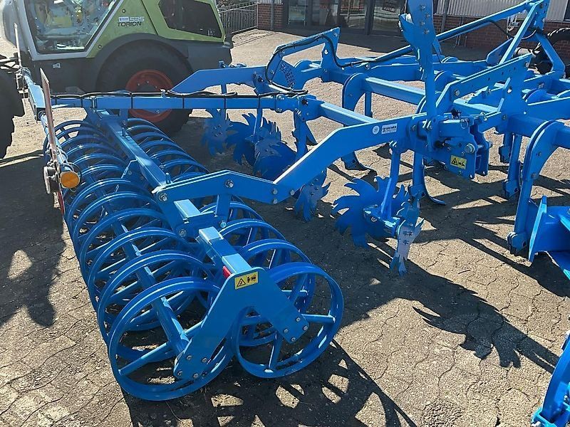 Lemken KARAT 10/300 NEU  Ausstellungsmaschine