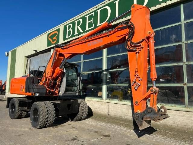 Hitachi ZX 160 W