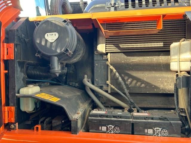 Hitachi ZX 160 W