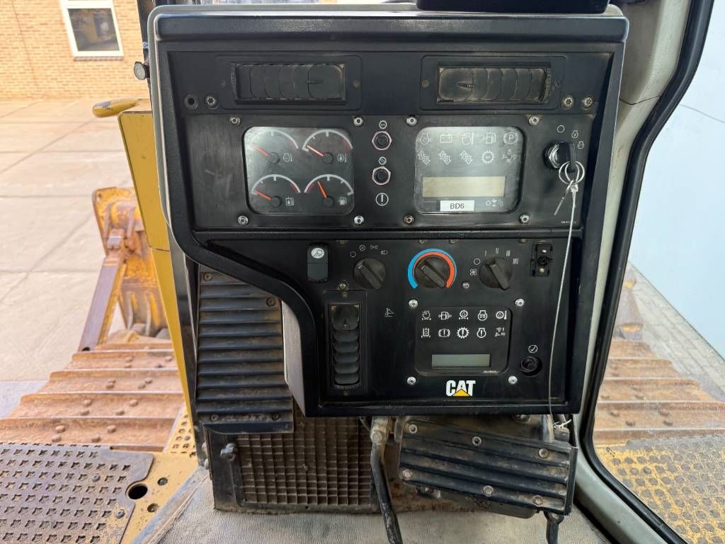 CAT D6T XW - CE Certified / Ripper Valve / Camera