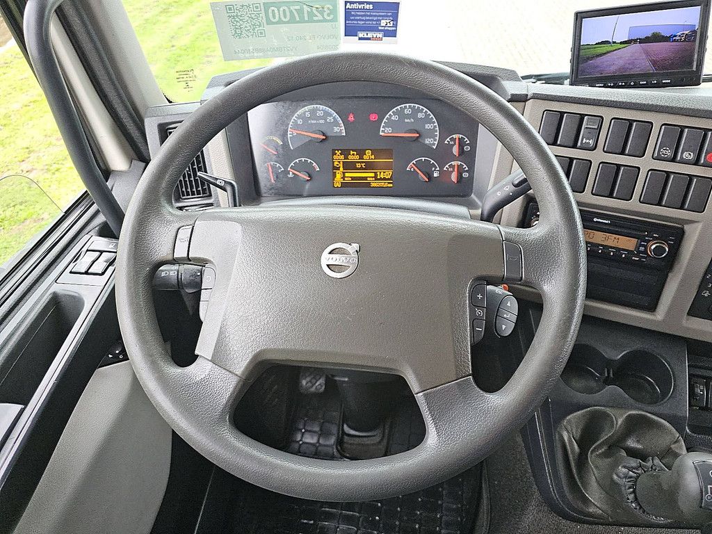 VOLVO FL 240.12