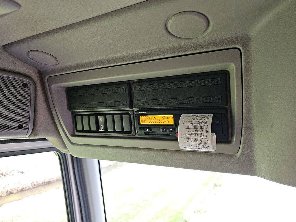 VOLVO FL 240.12