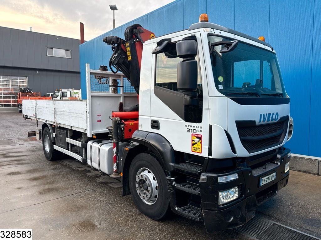 Iveco Stralis 310 EURO 6, Palfinger, Leaf spring