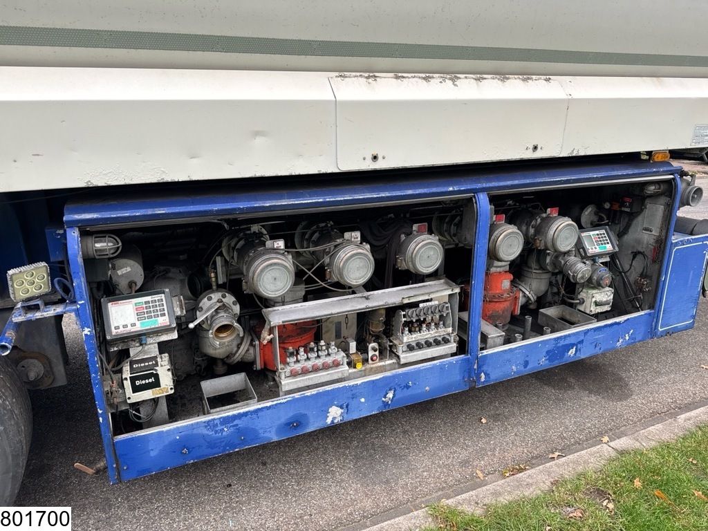 LAG tank 42,000 litres, 5 compartments