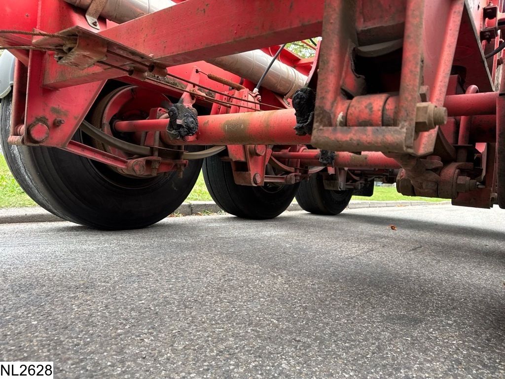 Fruehauf Chassis 20 ft, ADR
