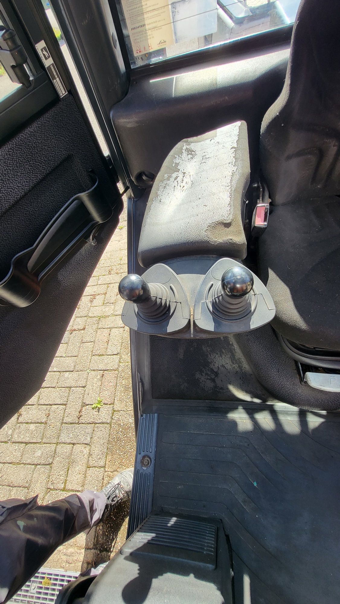 Linde H25D bouwjaar 2009 Diesel Sideshift en Cabine