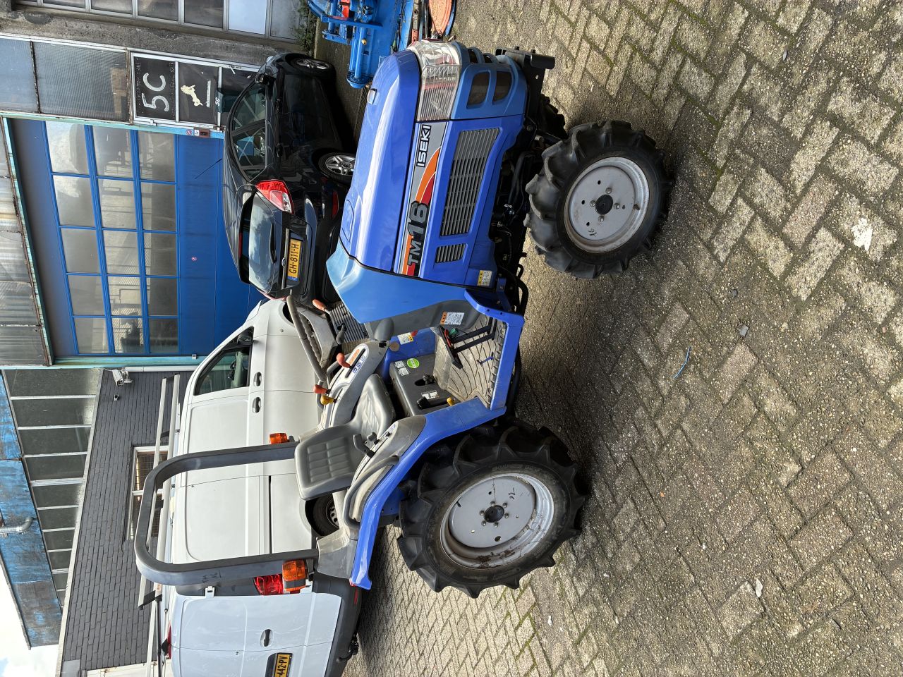 Iseki tm16