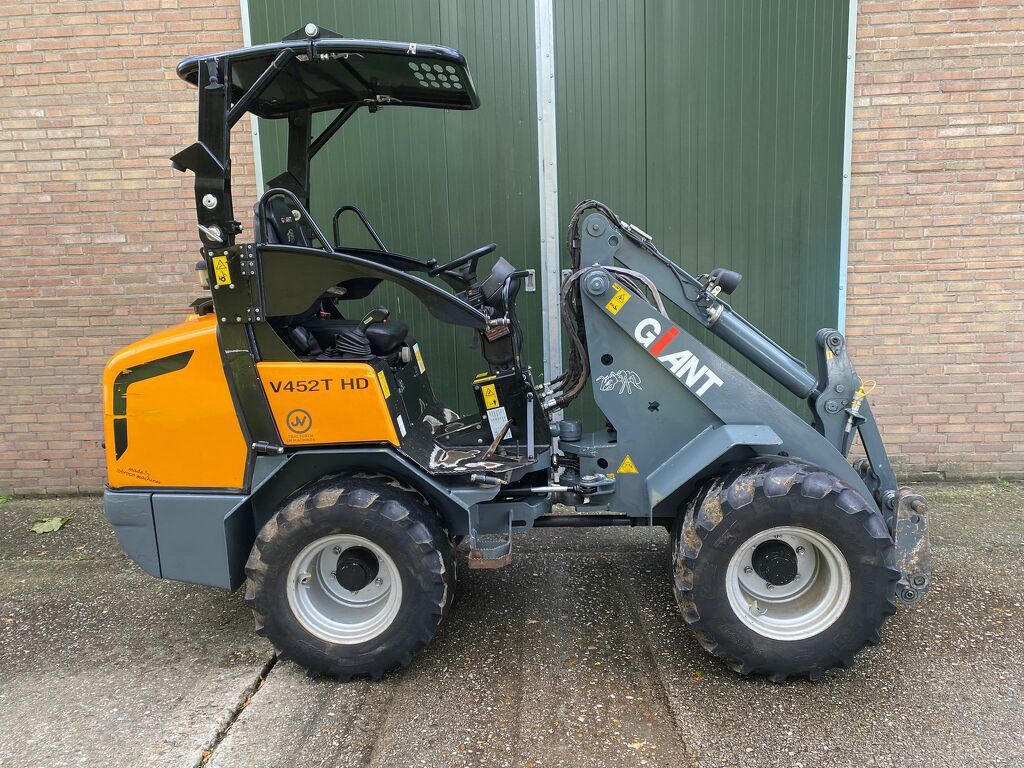 Giant 452 thd 2012