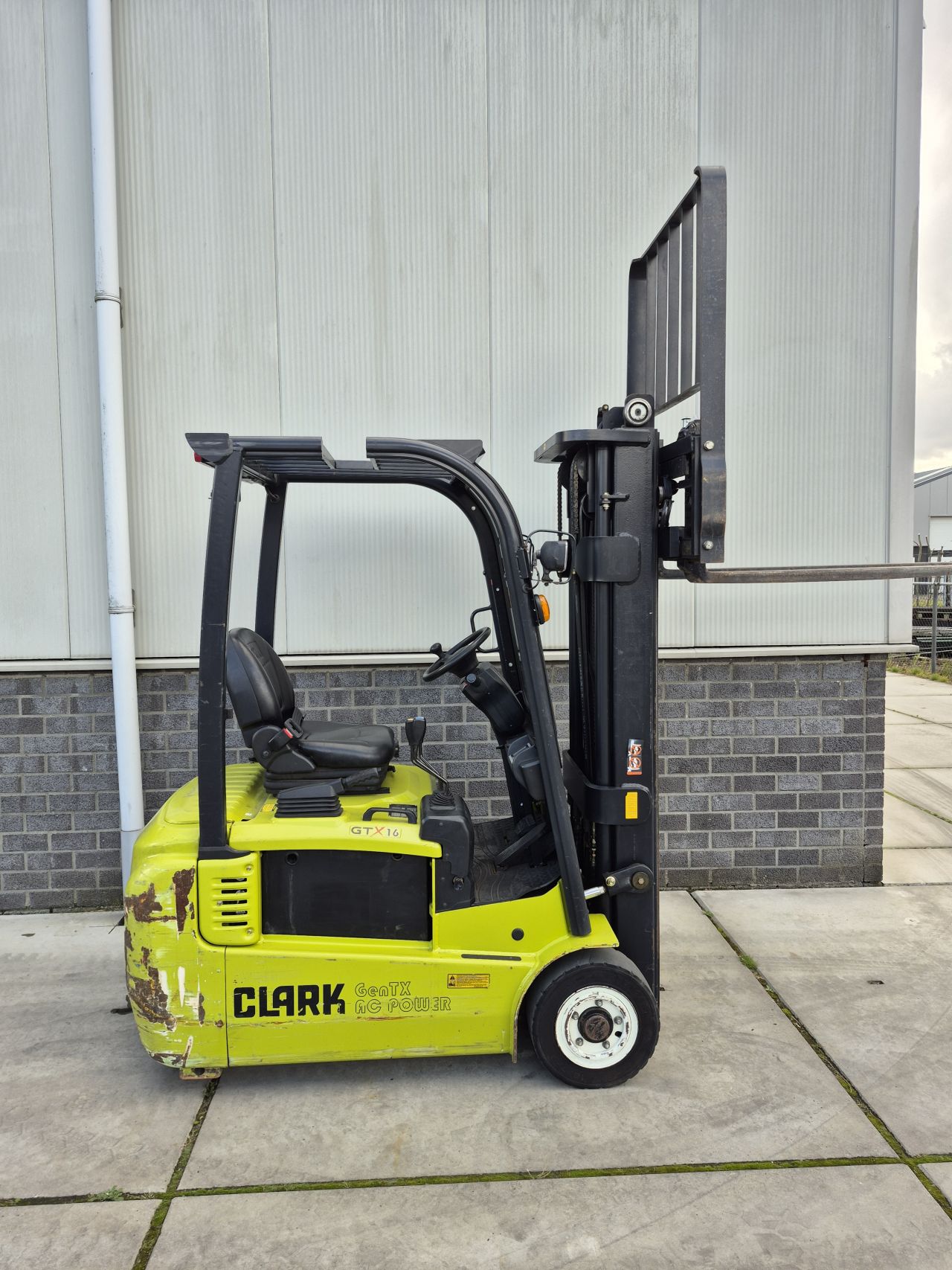 Clark GTX16 triplex sideshift 4.740 mm bj 2010