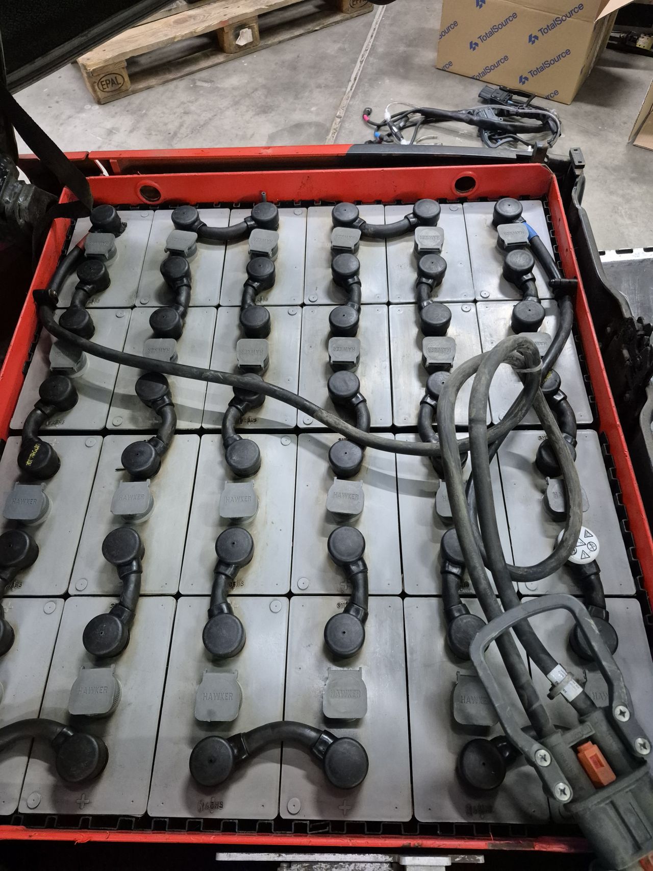 Linde E18L-02 triplex sideshift 5.470 mm bj 2015 7727 uur