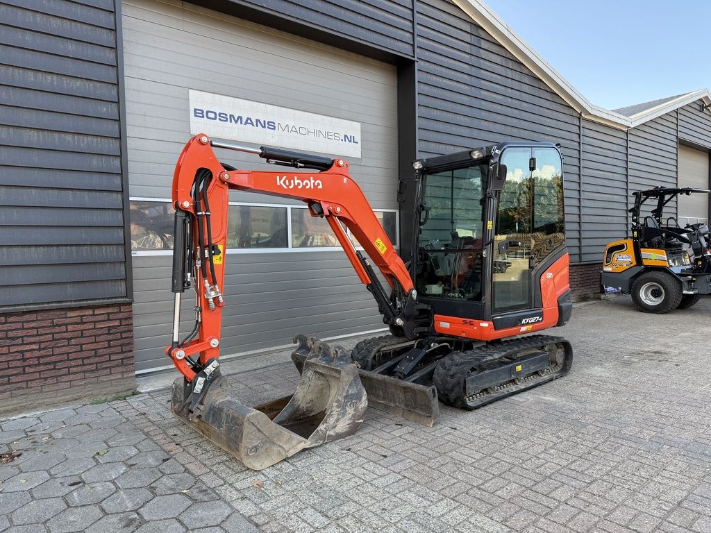 Kubota KX027 HI-SPEC minigraver BJ 2024 590 uur