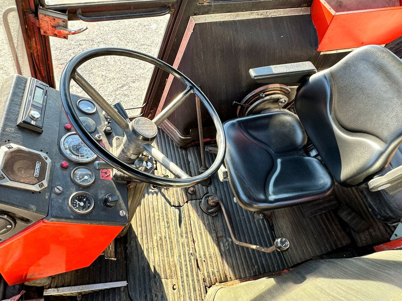 TE KOOP: zeer nette URSUS BISON 85