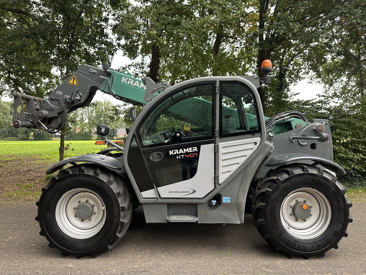 Kramer KT 407 Verreiker
