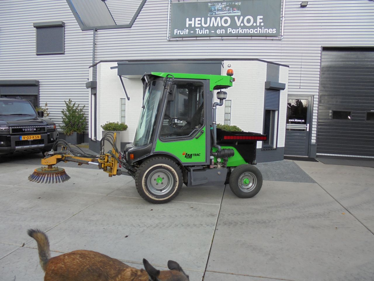 LM trac 286 onkruidborstel