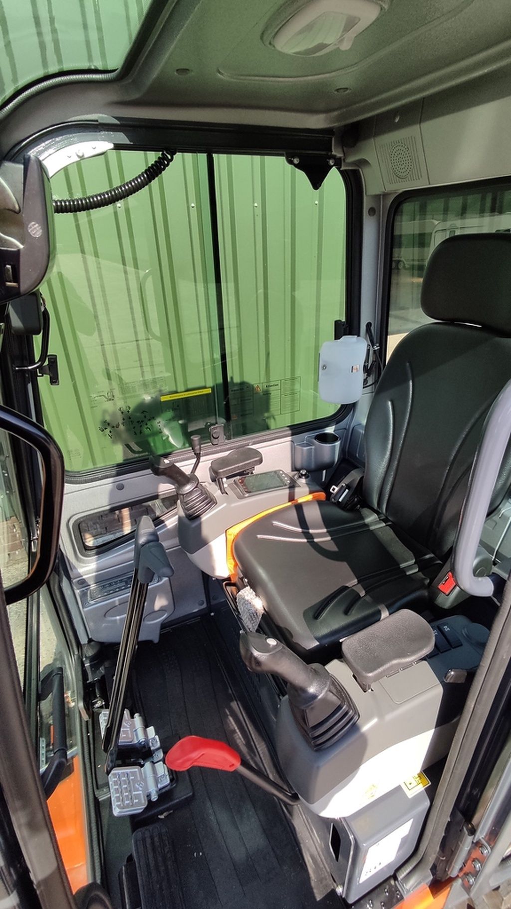 Atlas AC20F