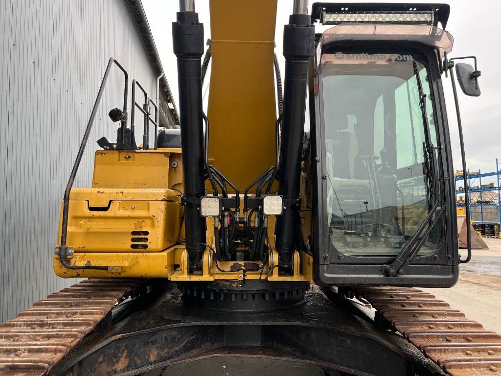 CAT 330F L