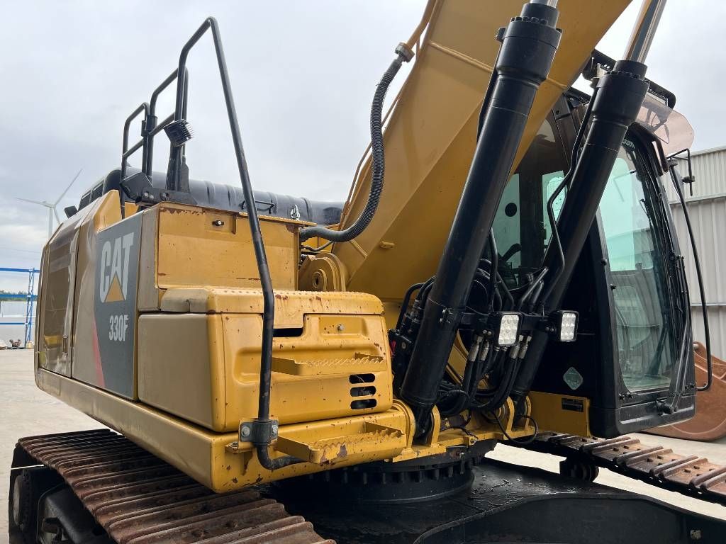 CAT 330F L