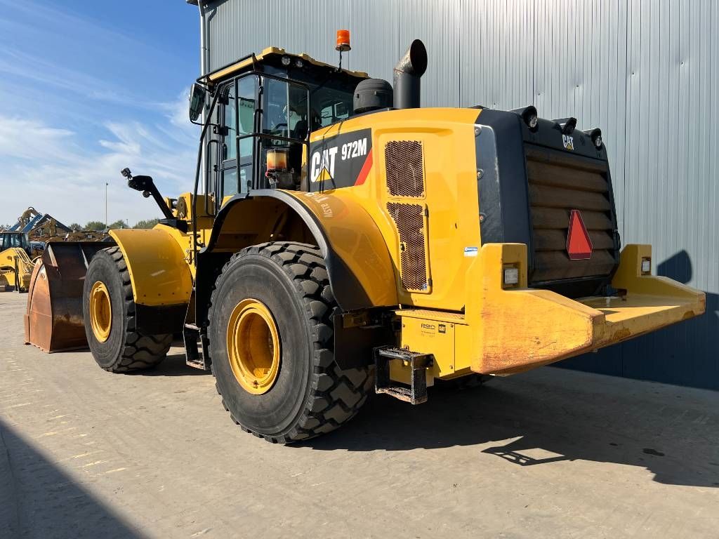 CAT 972M