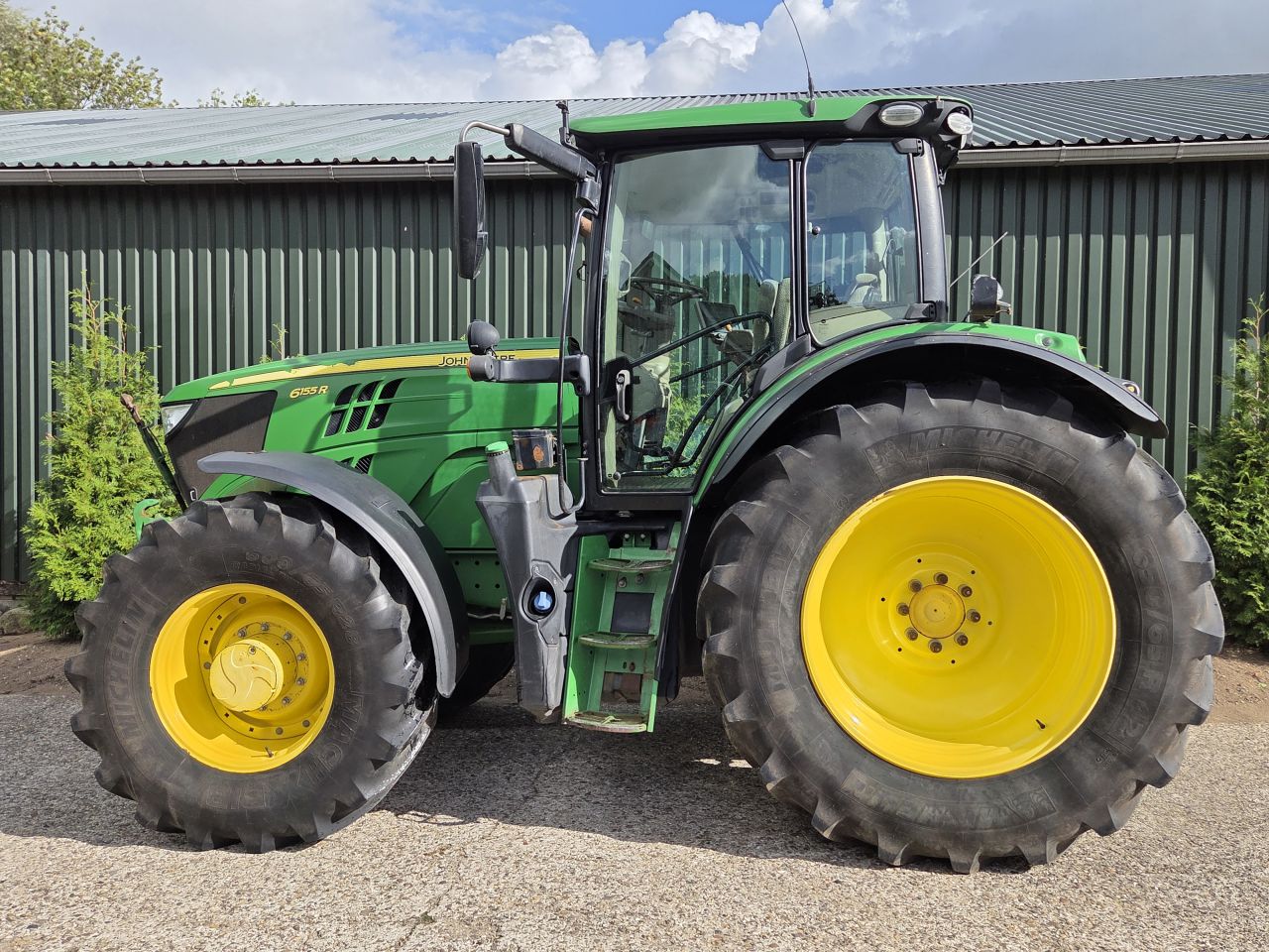 John Deere 6155R