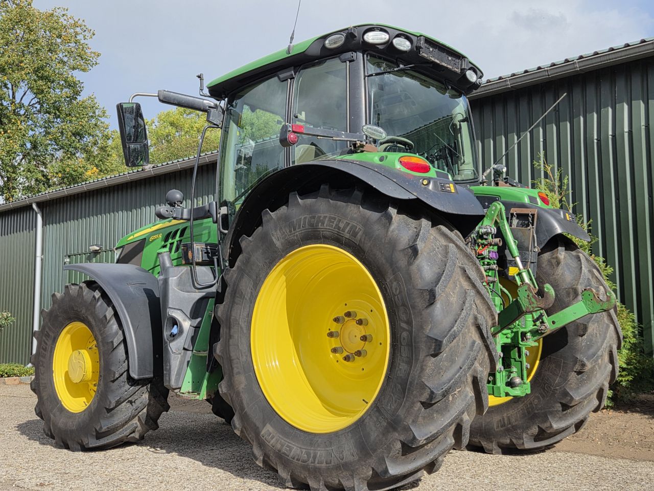 John Deere 6155R