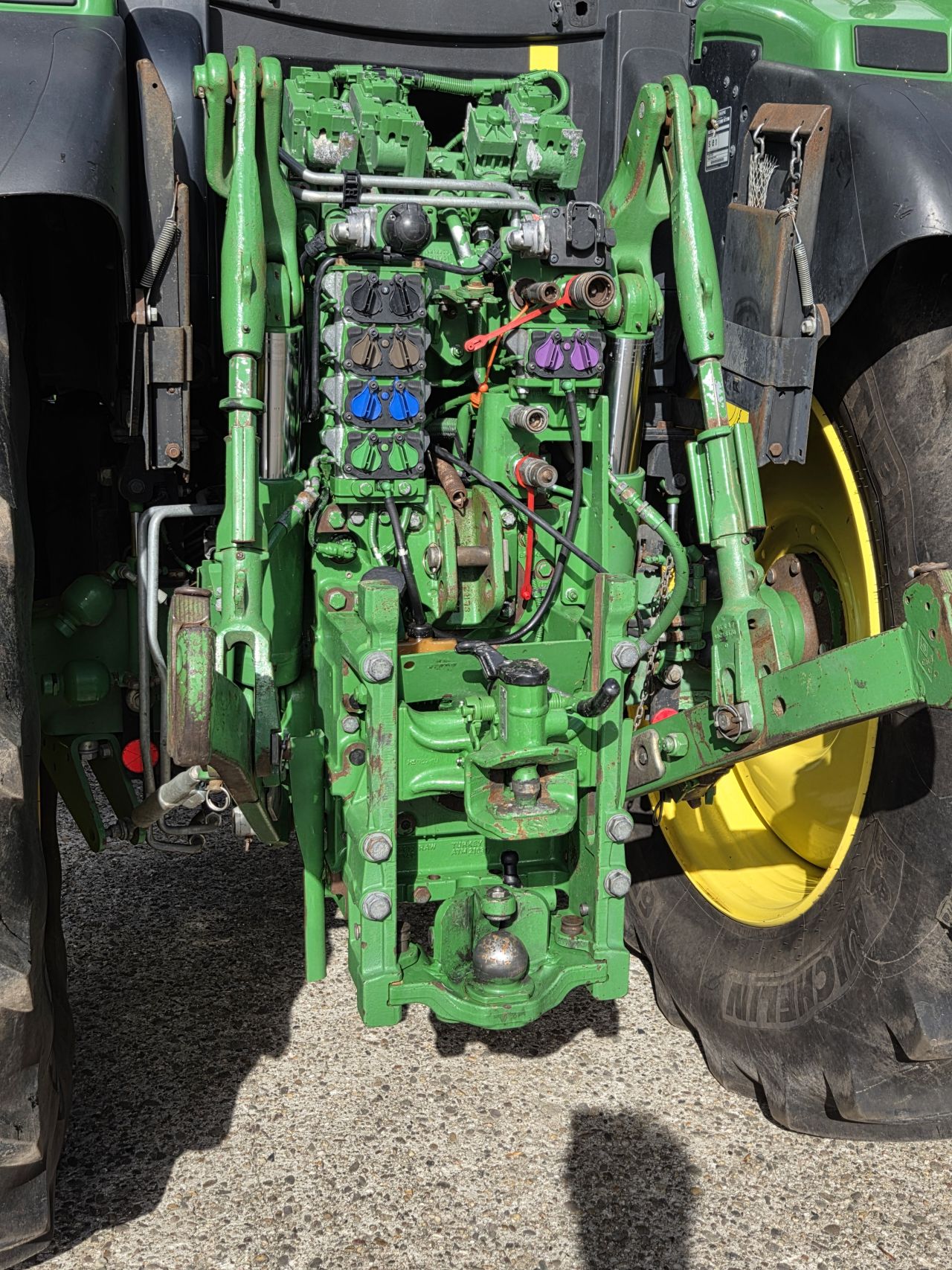 John Deere 6155R