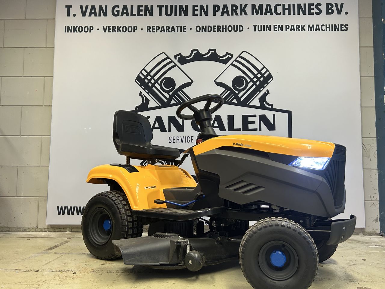 Stiga E-ride S300 Zitmaaier
