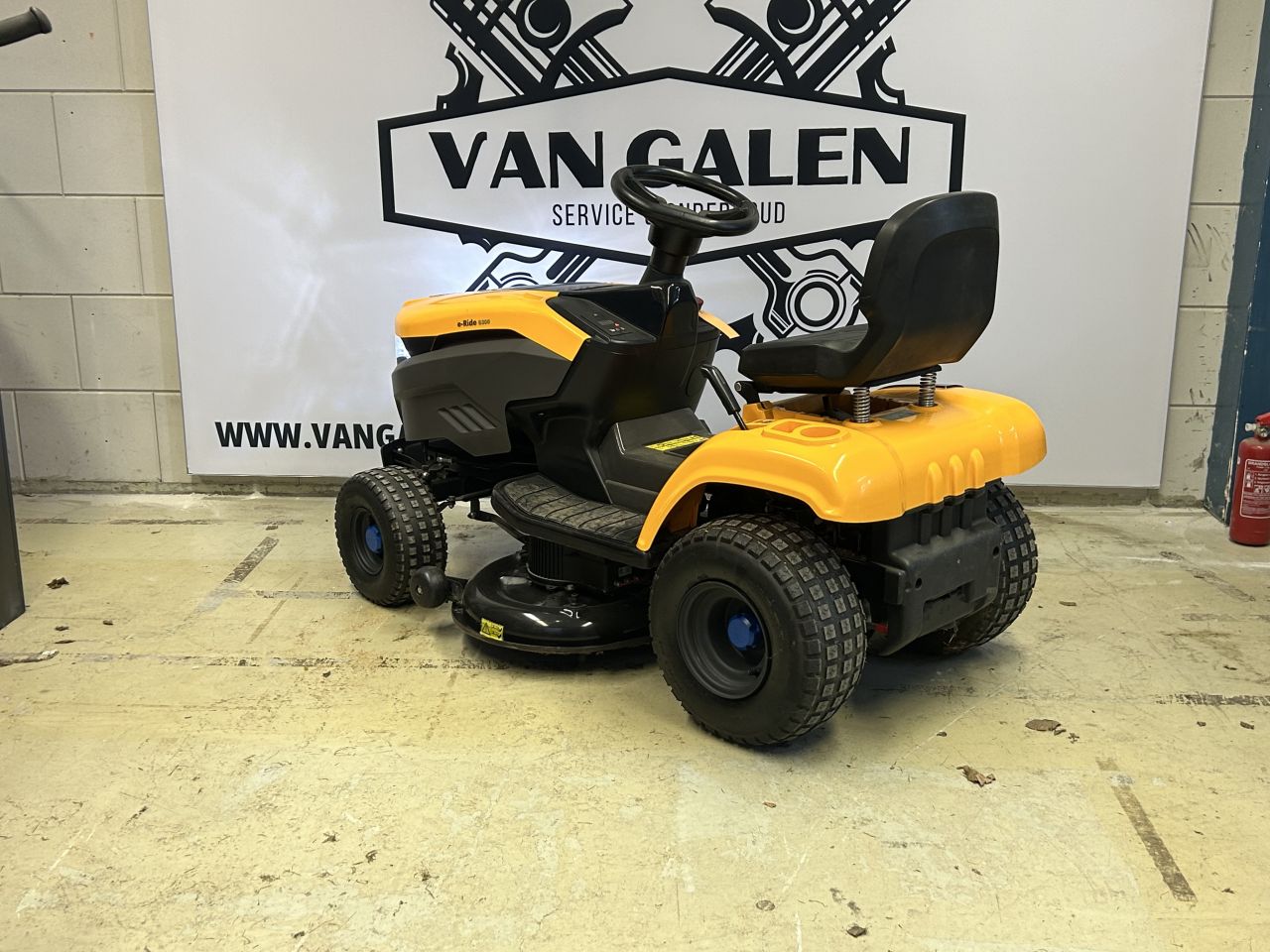 Stiga E-ride S300 Zitmaaier