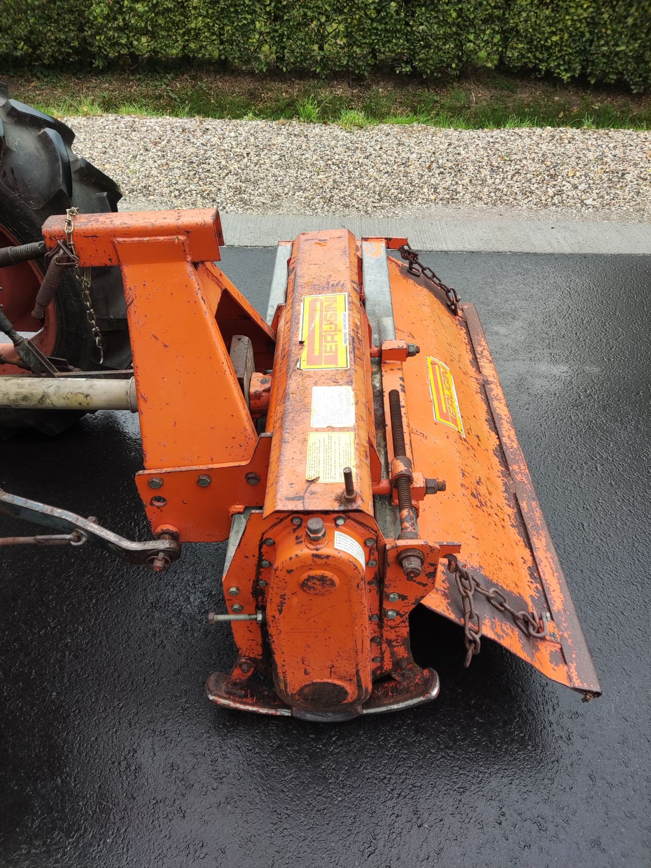 PERUGINI frees (type DF145, werkbreedte 145 cm., i.g.s.)