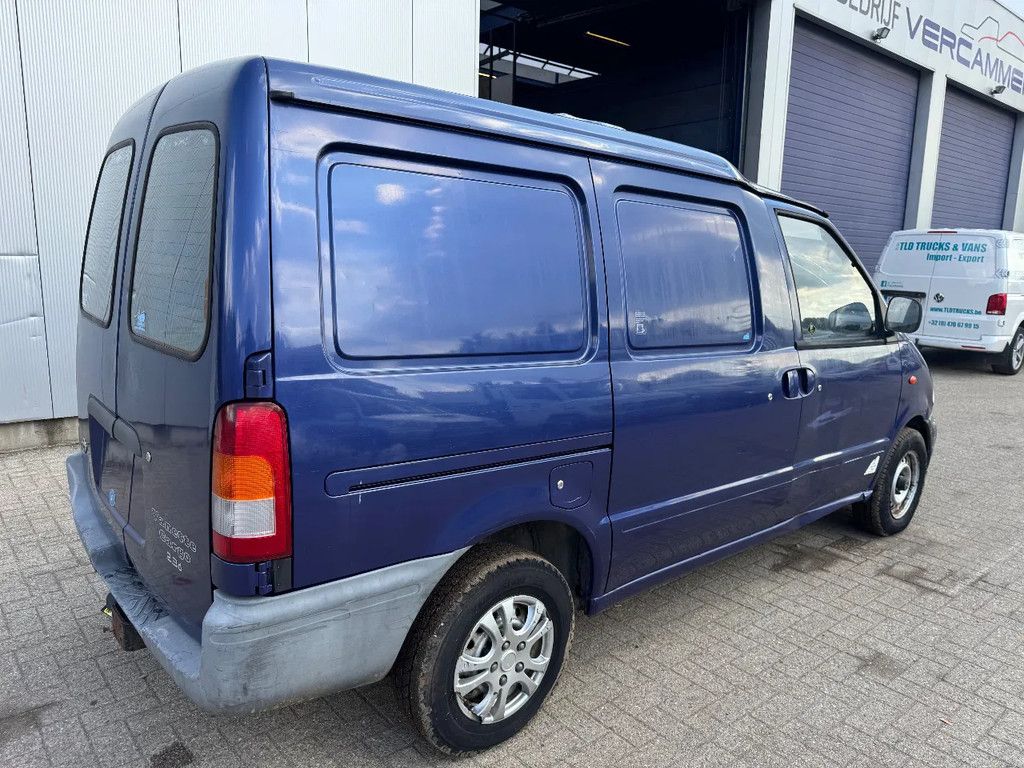 Nissan VANETTE CARGO **2,3DIESEL-CAMIONETTE FRANCAIS**