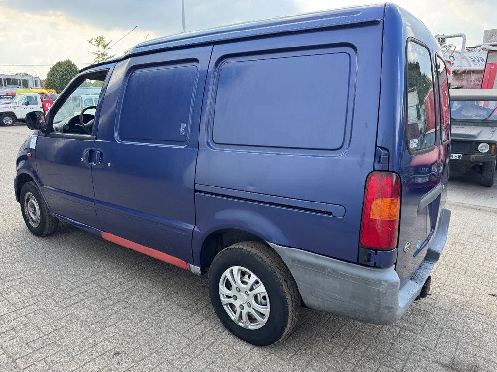Nissan VANETTE CARGO **2,3DIESEL-CAMIONETTE FRANCAIS**