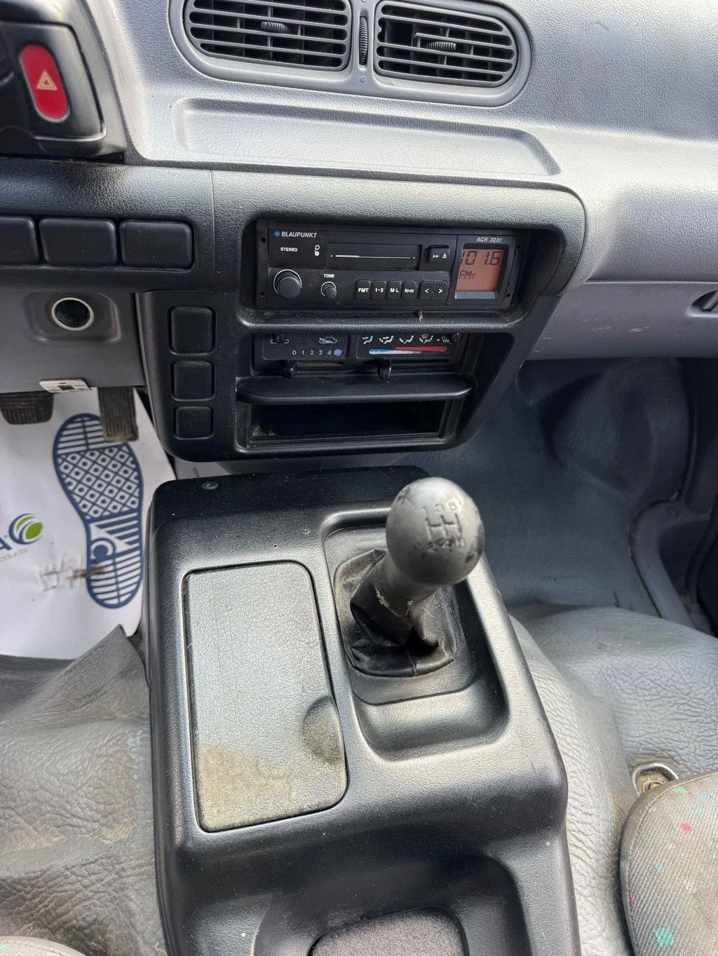 Nissan VANETTE CARGO **2,3DIESEL-CAMIONETTE FRANCAIS**