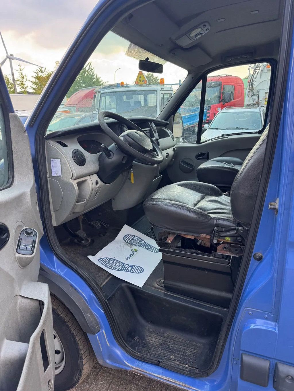 Renault Master **DCI80-AIRCO-5SEATS**