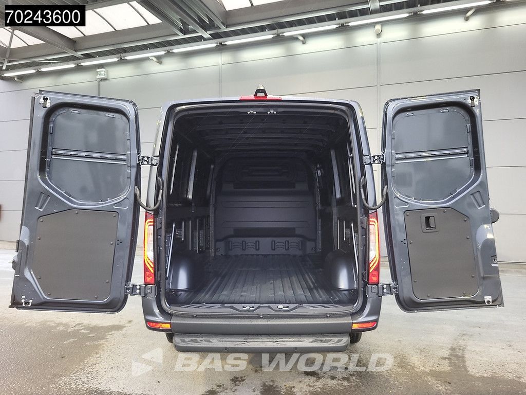 Mercedes Sprinter 319 CDI Automaat L2H1 2025model ACC LED Navi Camera Velgen 9m3 Klima